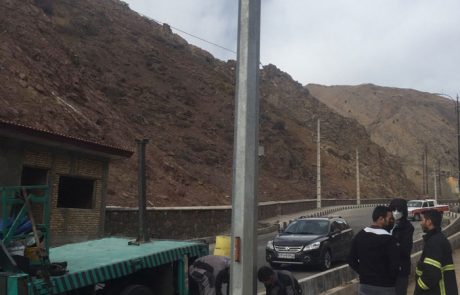 پایه دوربین نظارت جاده ای