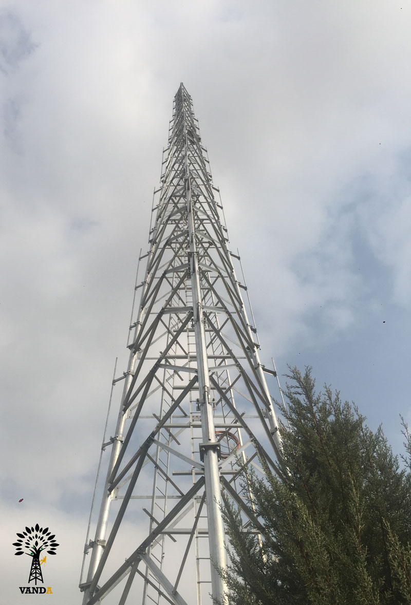دکل خودایستا سه وجهی