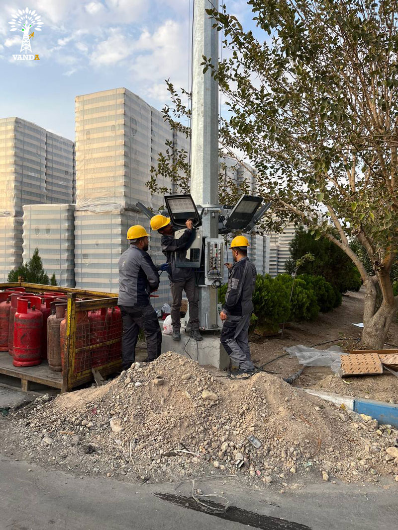 نصب پرژکتور دکل