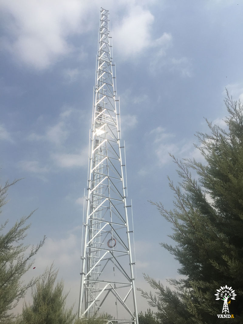 نصب دکل خودایستا