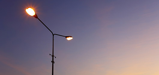 پایه چراغ پارکی